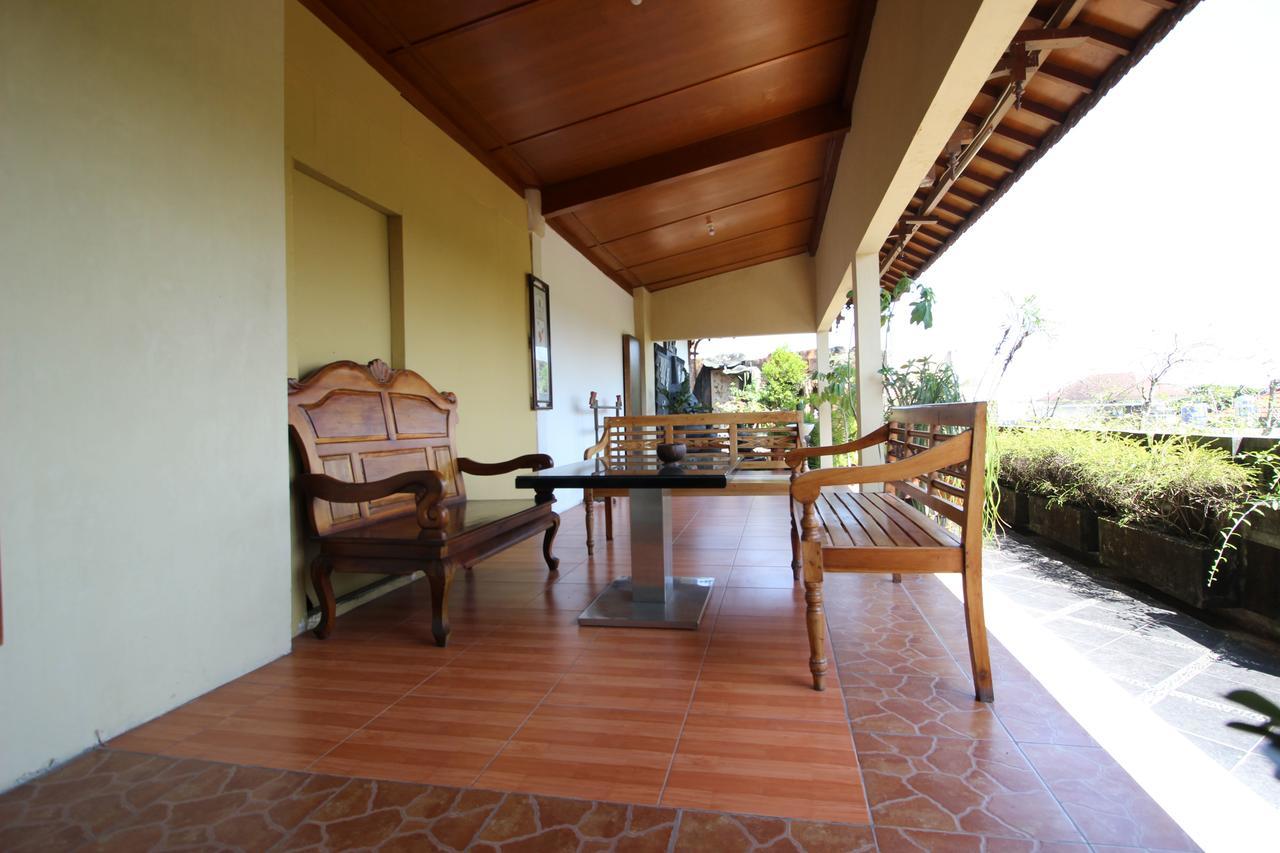 Reddoorz Plus Near Tugu Jogja 2 Yogyakarta Dış mekan fotoğraf
