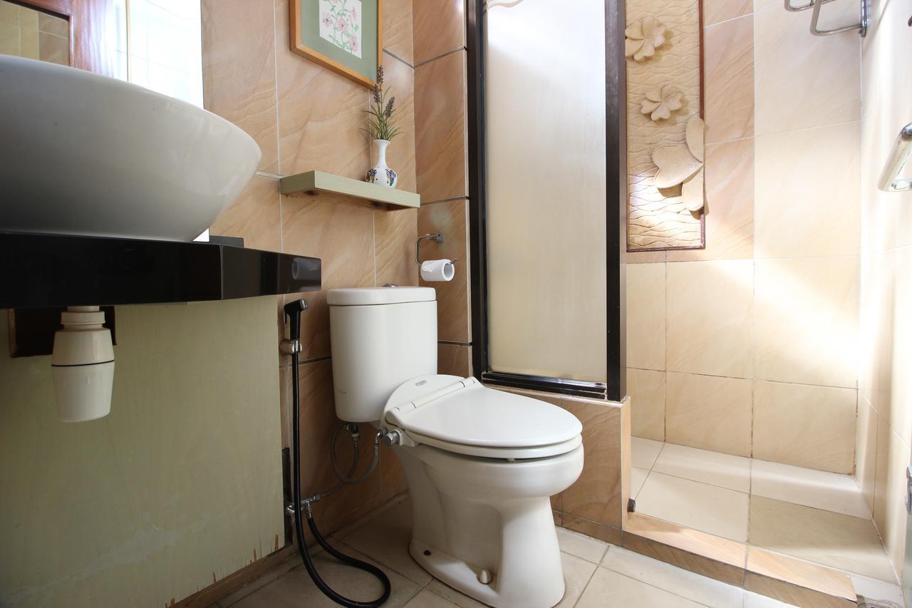 Reddoorz Plus Near Tugu Jogja 2 Yogyakarta Dış mekan fotoğraf