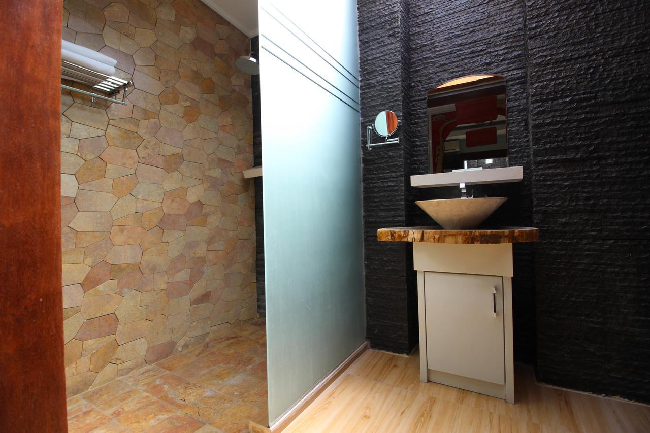 Reddoorz Plus Near Tugu Jogja 2 Yogyakarta Dış mekan fotoğraf